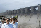 Karnataka releases Cauvery water to Tamil Nadu